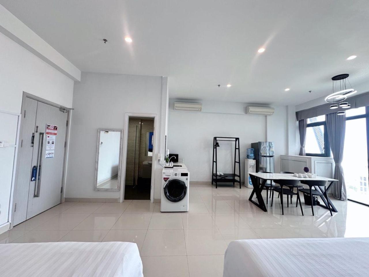 The Bridge Club Hotel Phnompen Kültér fotó