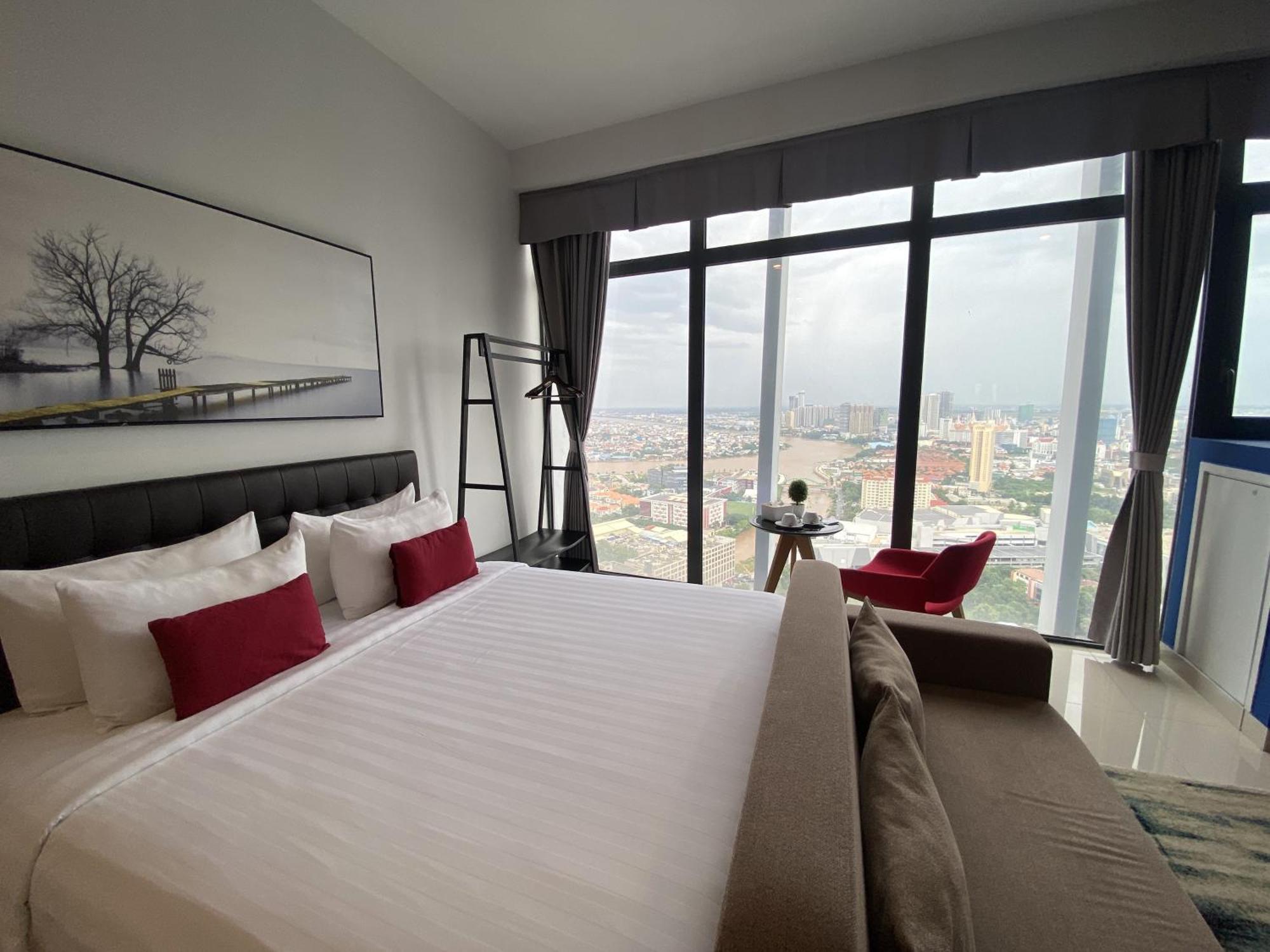 The Bridge Club Hotel Phnompen Kültér fotó