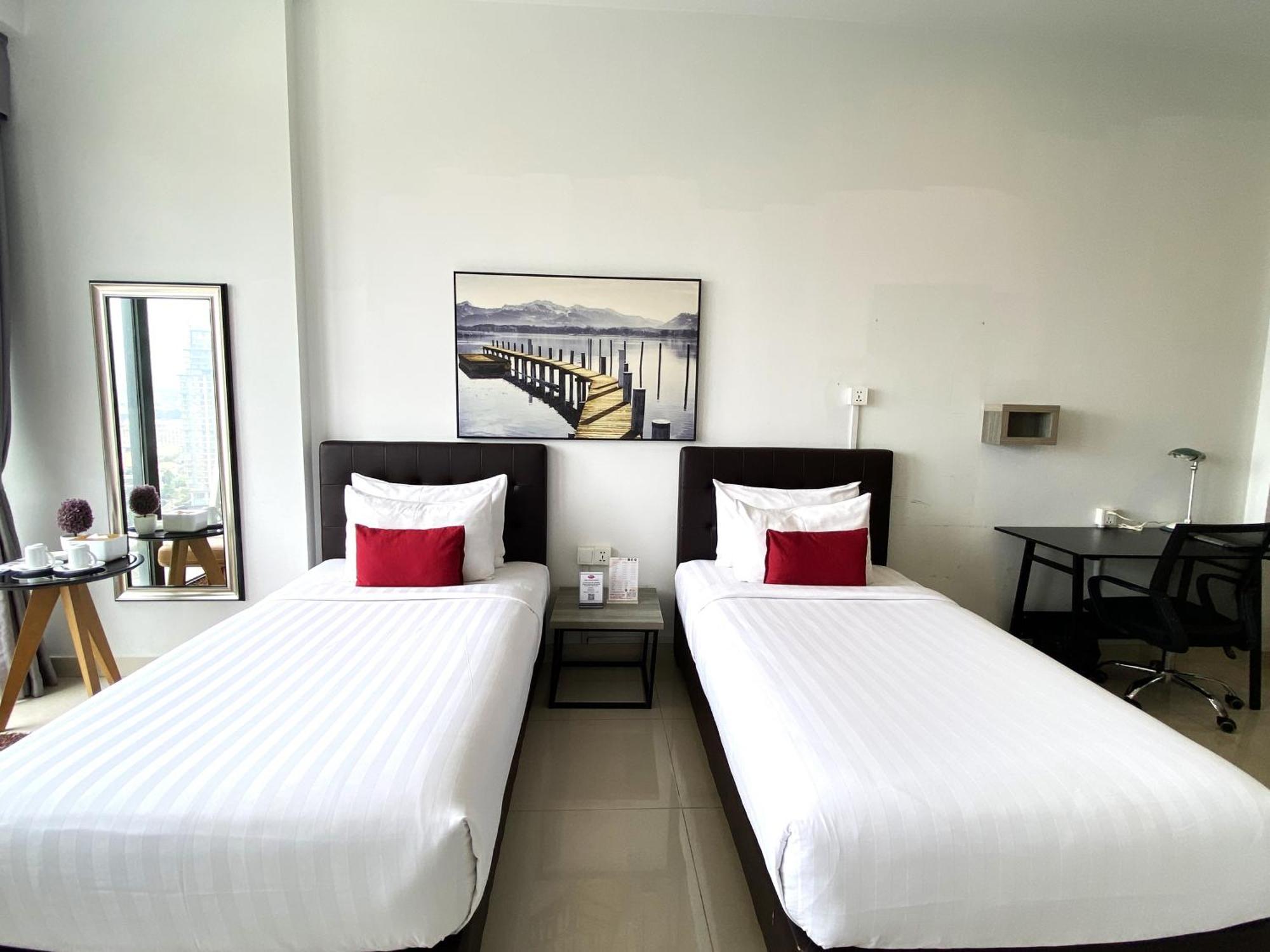 The Bridge Club Hotel Phnompen Kültér fotó